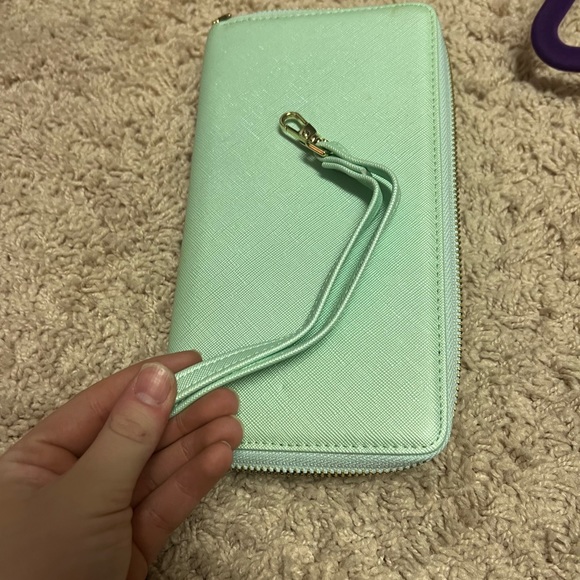 Wallet! - Picture 2 of 5